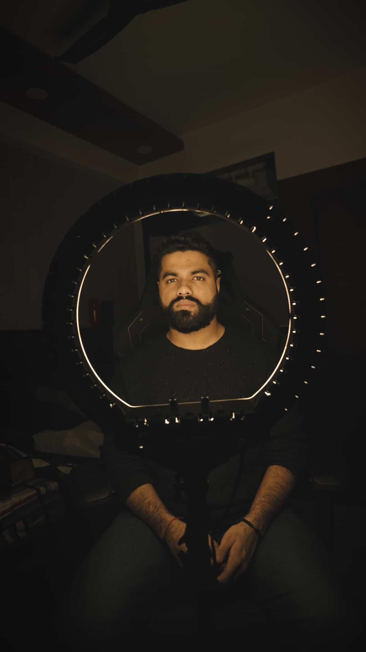 SKYVIK Loop 18-Inch Bi-Colour Ring Light