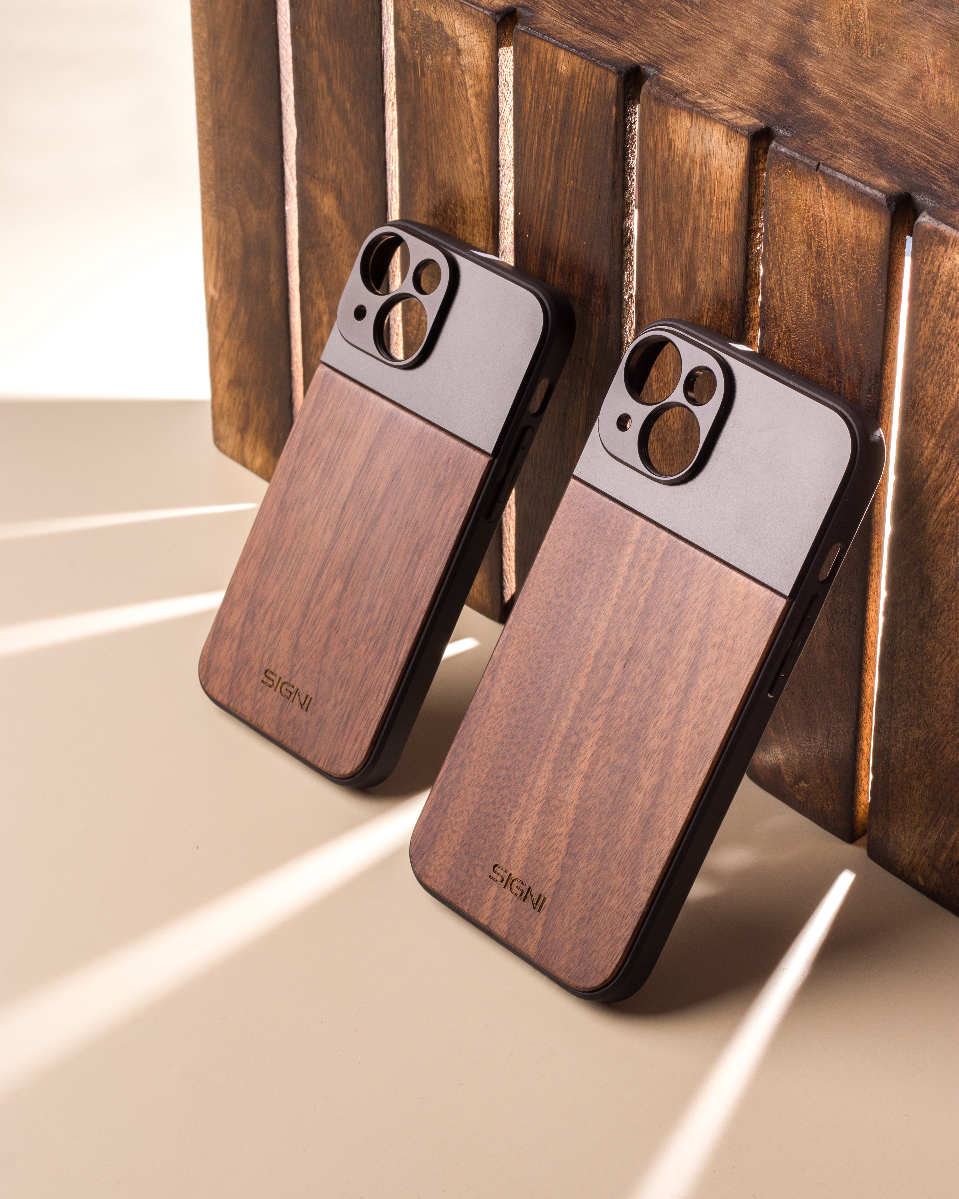 SKYVIK SIGNI One Wooden Mobile Lens case for iPhone 7, 8 & Se 2020